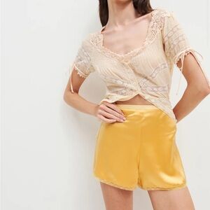 Reformation Paisley Yellow Silk Women's Shorts